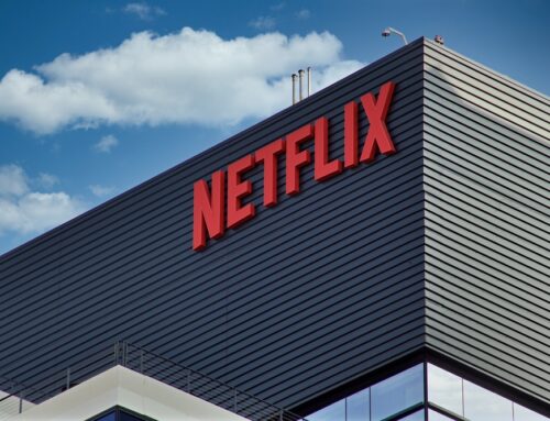 Netflix Jumps 10% After Outperforming in Every Aspect in Q3 Earnings: 3 Reasons to Buy NFLX